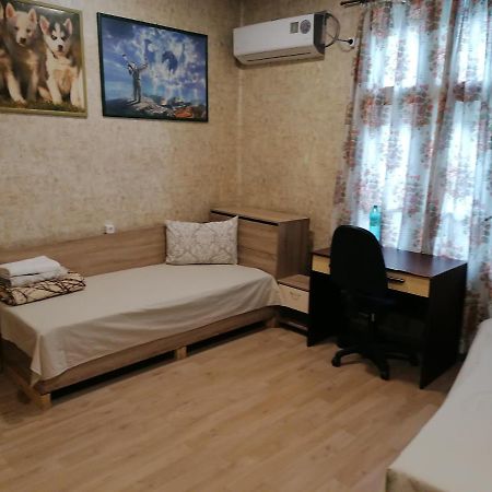 Къща За Гости Оги 蒙塔纳 外观 照片