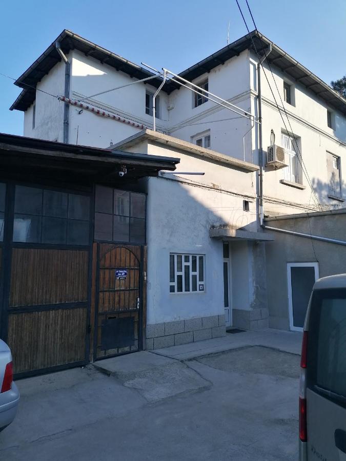 Къща За Гости Оги 蒙塔纳 外观 照片